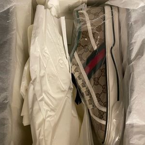 New Men Gucci sneakers,